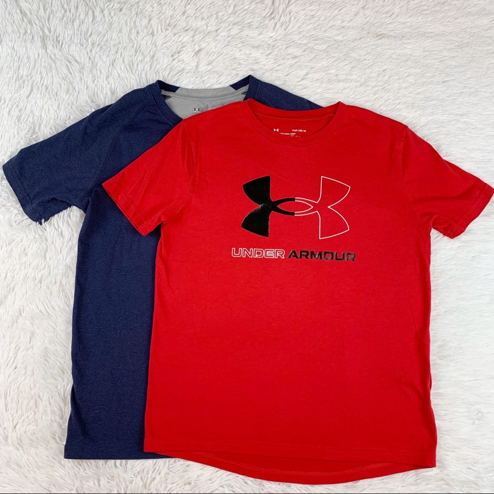 Under Armour set‎ of 2 boy's short sleeve crew neck graphic t-shirt